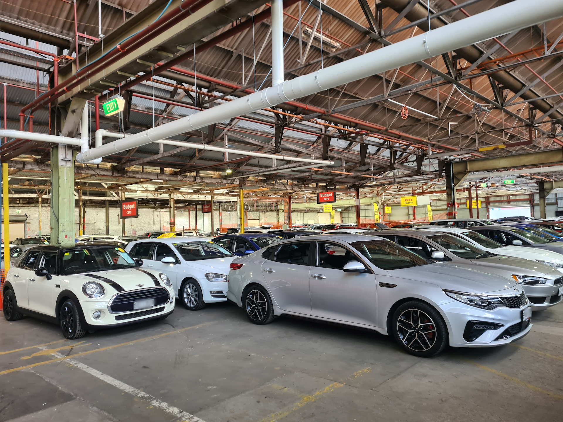 Professional car cleaning service