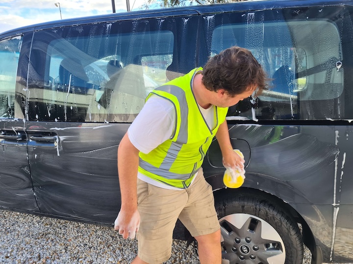 UniPhi car cleaning work example 3